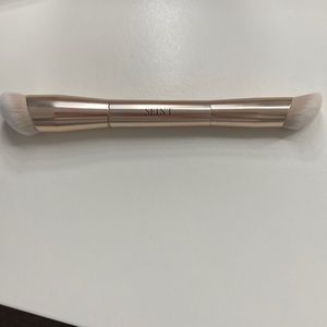 Seint Buff Brush Like New